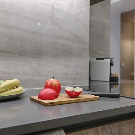 Appartamento Mykeypers Incredible Luxury Flat 2br/6p - Champs-elysees *