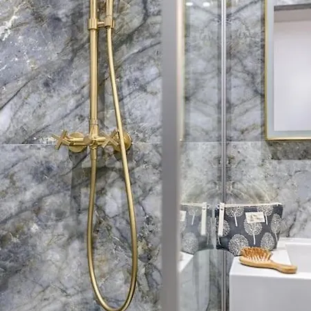 Appartamento Mykeypers Incredible Luxury Flat 2br/6p - Champs-elysees *